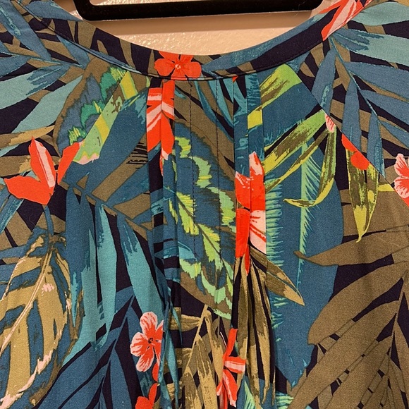 Old Navy top. XXL - Picture 6 of 7